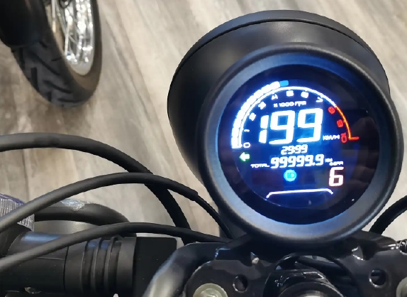 B52 BOMBARDIER 200 - Thumbnail 5