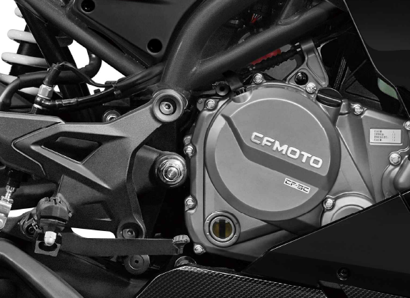 CF Moto 250SR  - Thumbnail 4