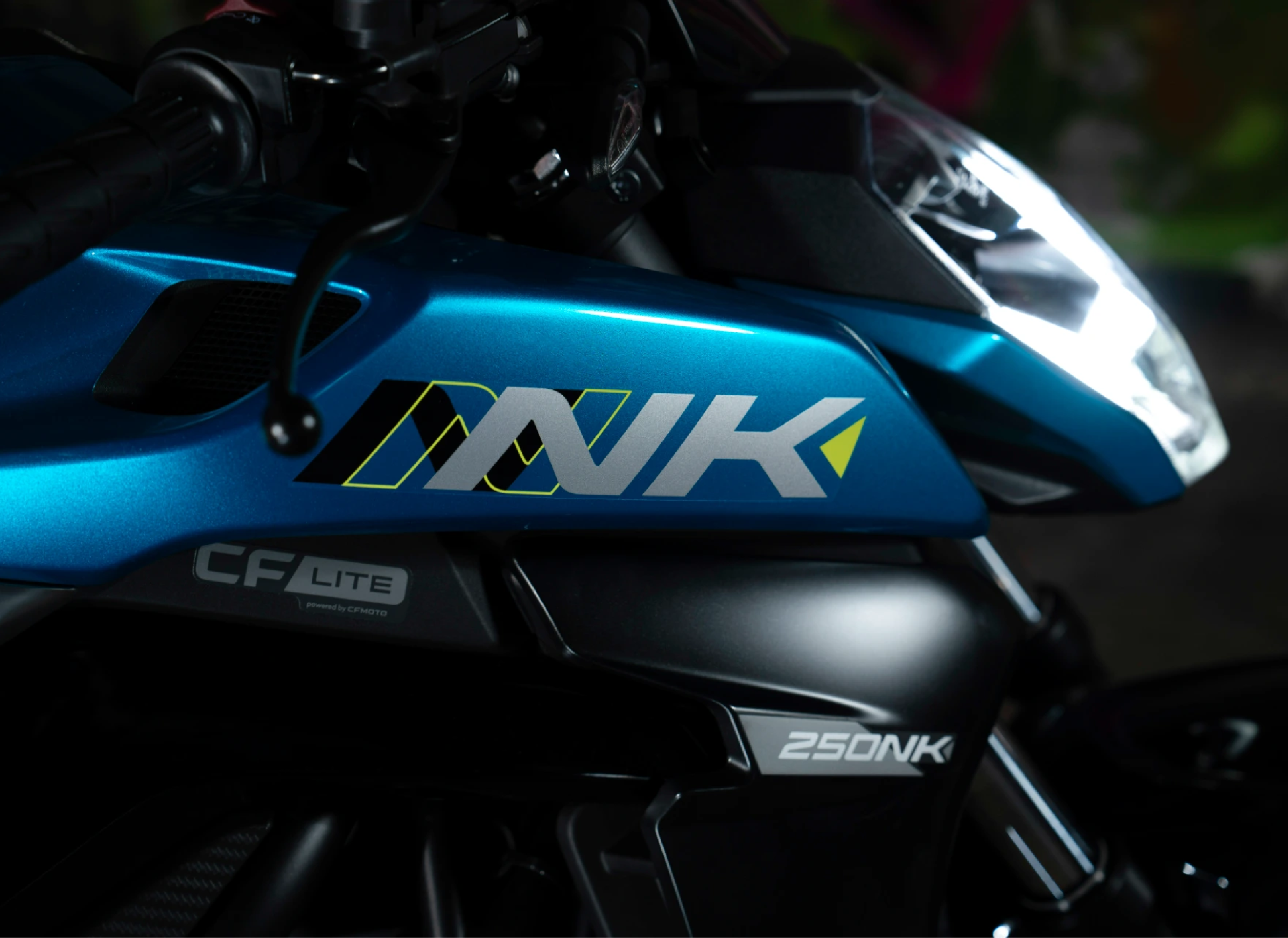 CF Moto NK 250 CF LITE - Thumbnail 2