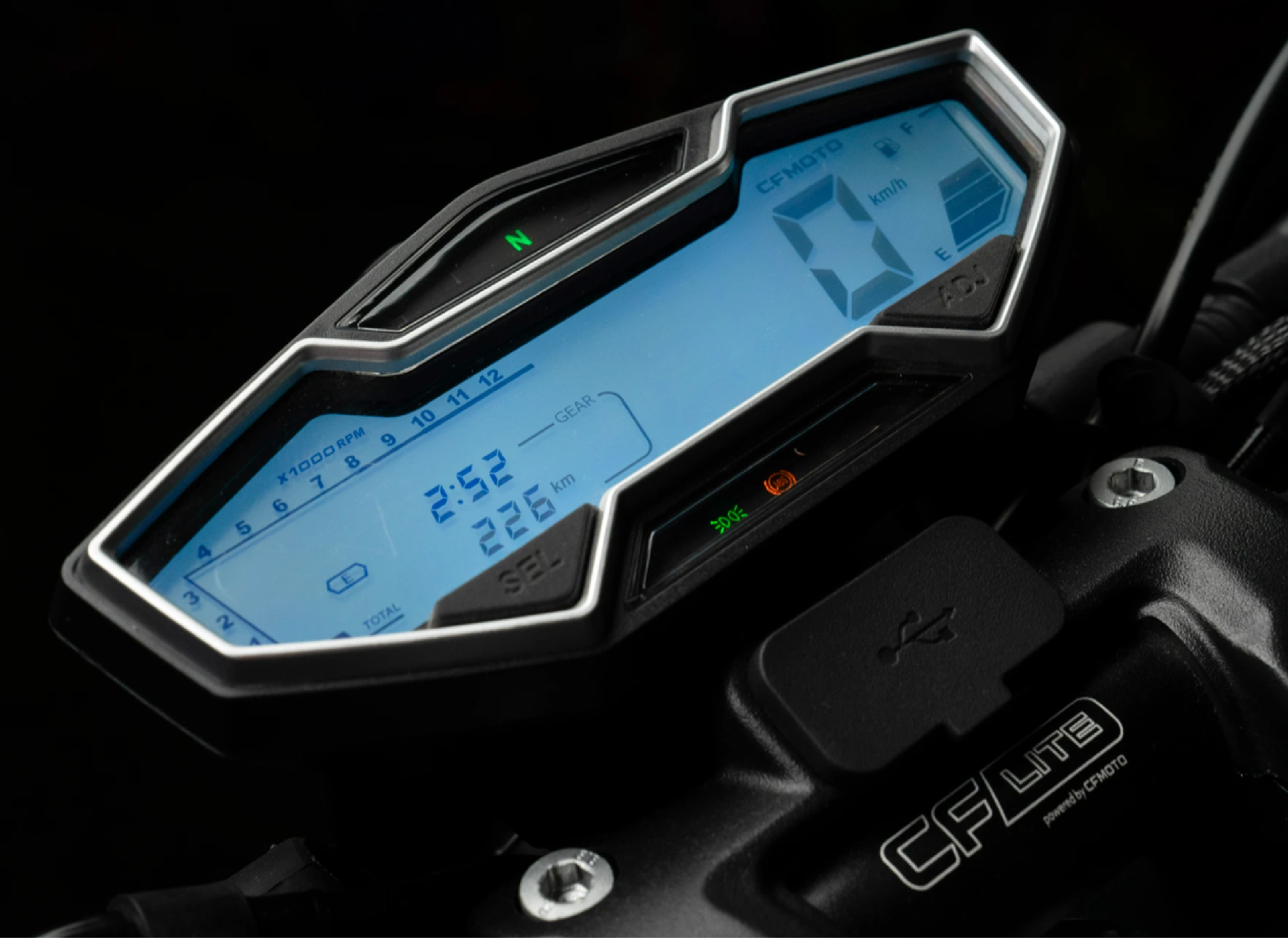 CF Moto NK 250 CF LITE - Thumbnail 3