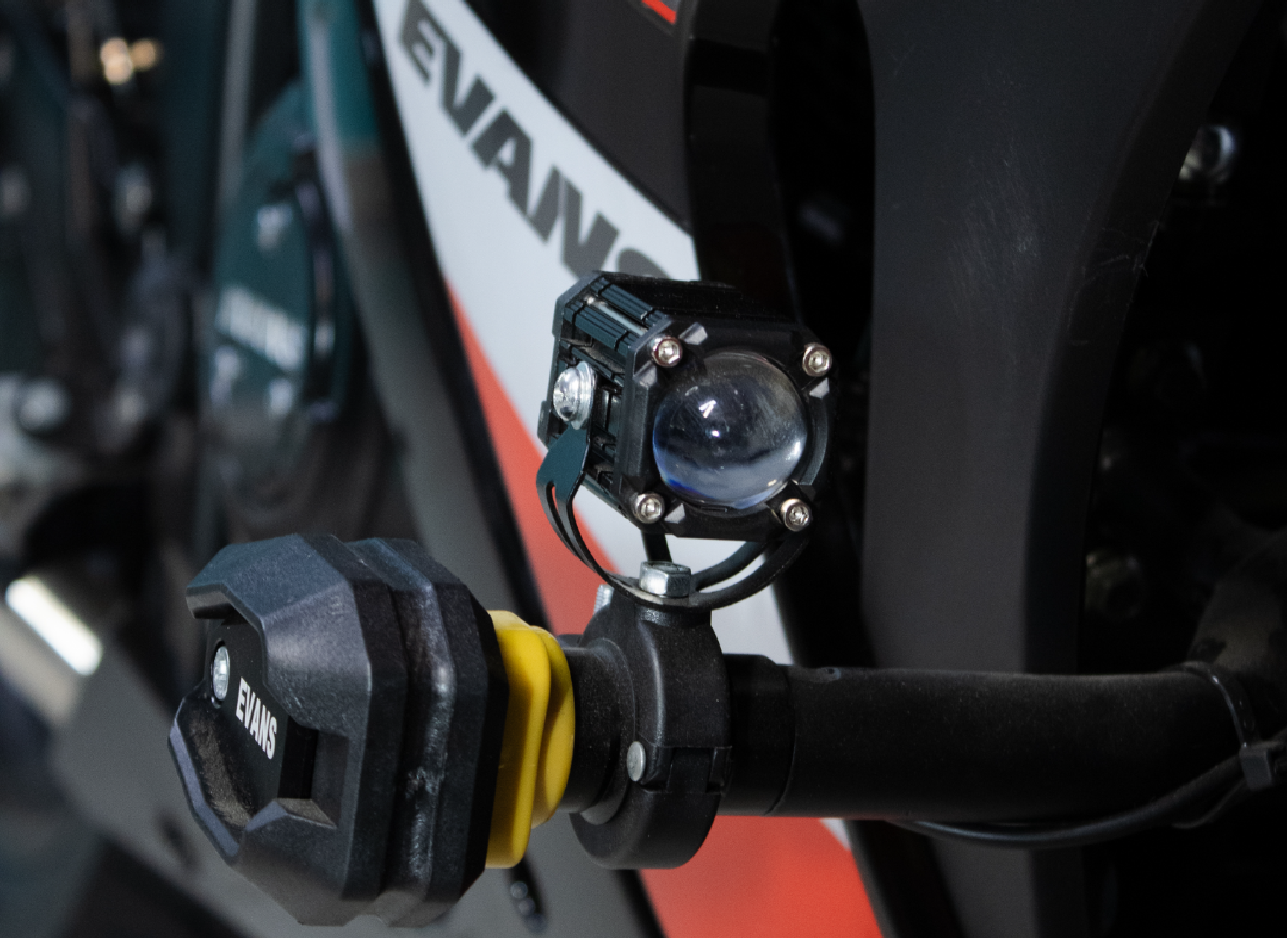 EVANS RC 200 - Thumbnail 3