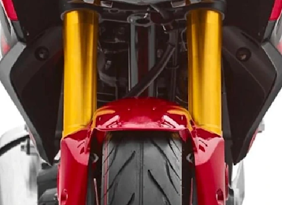 Honda CB190R - Thumbnail 3