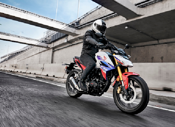 Honda CB190R - Thumbnail 4