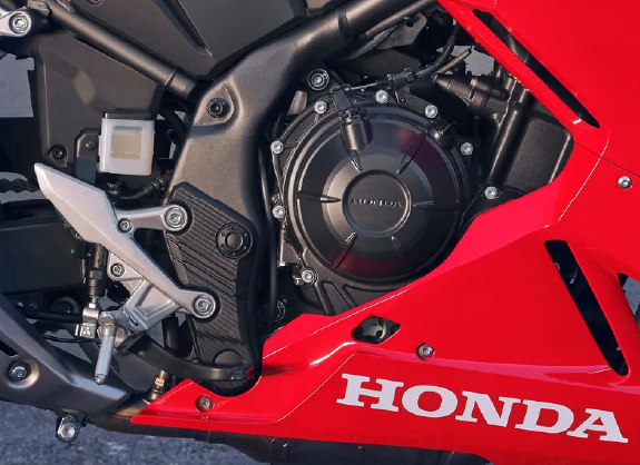Honda CBR500R  - Thumbnail 2